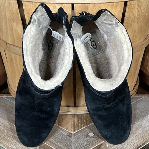 UGG Gissella Black Suede Shearling Lined Wedge Mid Calf Ankle Boot Womens Size 9 - Picture 10 of 12
